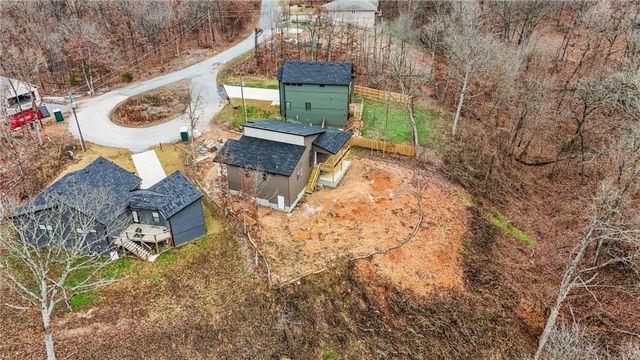 15 Beneraird Lane, Bella Vista, AR 72715