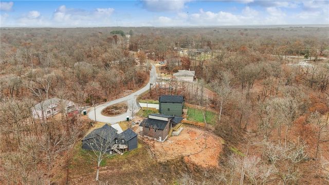 15 Beneraird Lane, Bella Vista, AR 72715