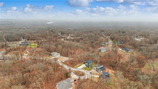 15 Beneraird Lane, Bella Vista, AR 72715