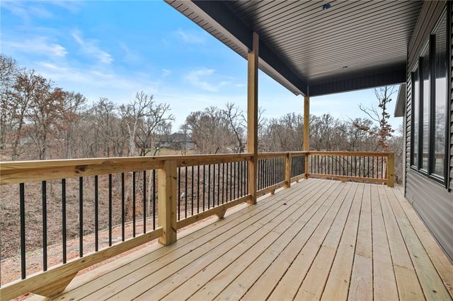 15 Beneraird Lane, Bella Vista, AR 72715