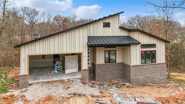 15 Beneraird Lane, Bella Vista, AR 72715