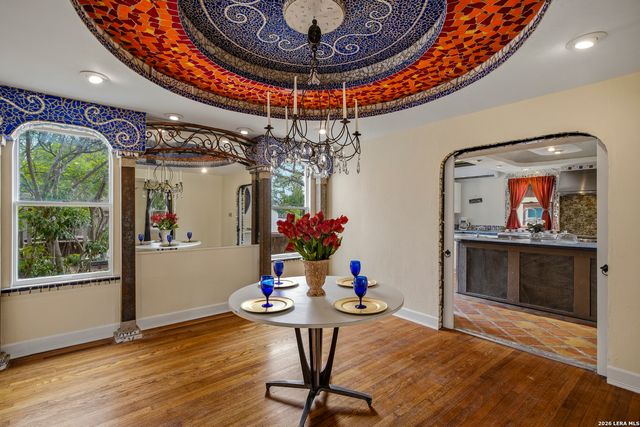 432 Mary Louise Dr, San Antonio, TX 78201