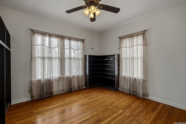 432 Mary Louise Dr, San Antonio, TX 78201