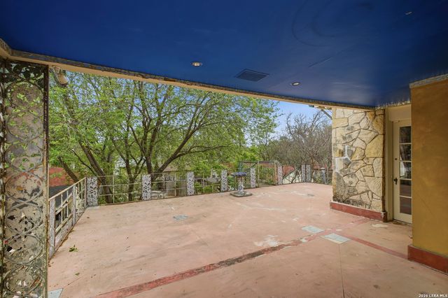 432 Mary Louise Dr, San Antonio, TX 78201