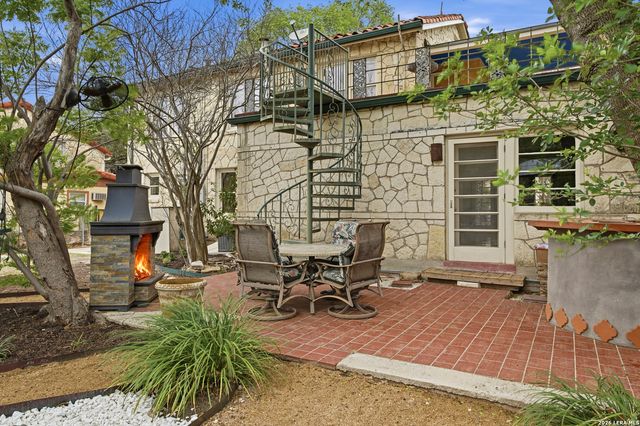 432 Mary Louise Dr, San Antonio, TX 78201