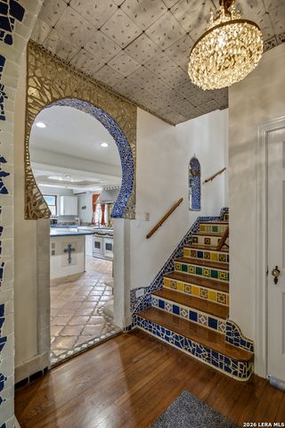 432 Mary Louise Dr, San Antonio, TX 78201