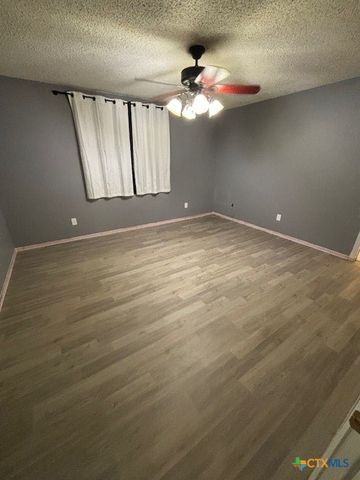 6186 Fm 1715, Lampasas, TX 76550