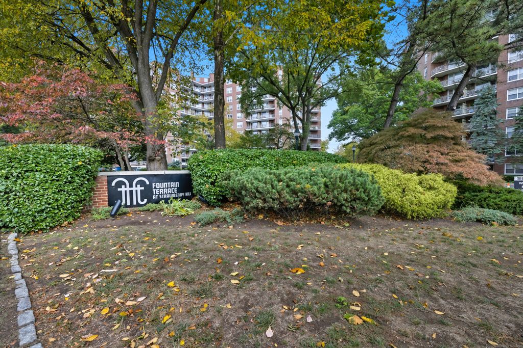 91 Strawberry Hill Avenue APT 1128, Stamford, CT 06902