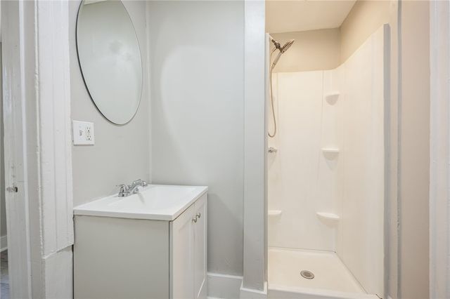 219 Dr Samuel Mccree, Rochester, NY 14611