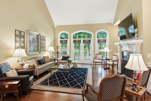 637 Band Dr, Franklin, TN 37064