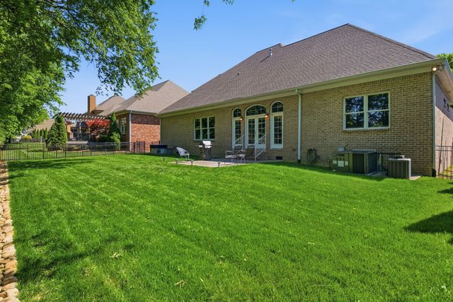 637 Band Dr, Franklin, TN 37064