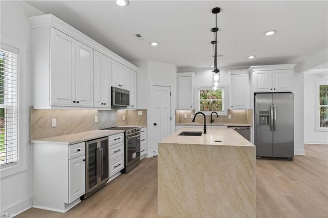 5905 Old Chestnut AVE, Newport News, VA 23605