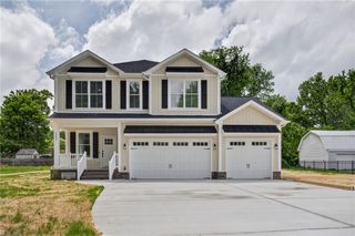 5905 Old Chestnut AVE, Newport News, VA 23605