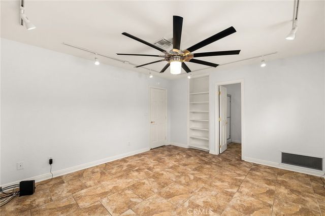 1029 W Clifton, Redlands, CA 92373