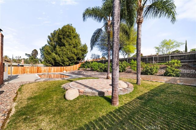 1029 W Clifton, Redlands, CA 92373