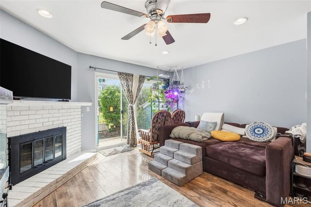 14 Lantern Lane, Lake St Louis, MO 63367