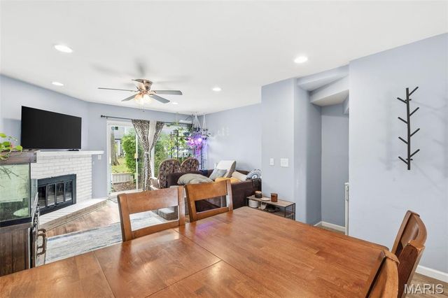 14 Lantern Lane, Lake St Louis, MO 63367