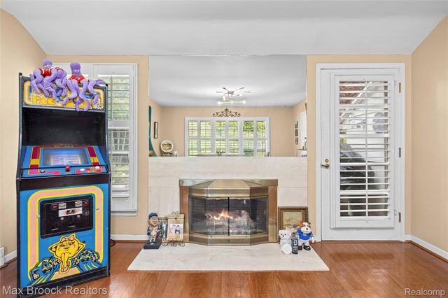 6485 Thurber Road, Bloomfield Hills, MI 48301