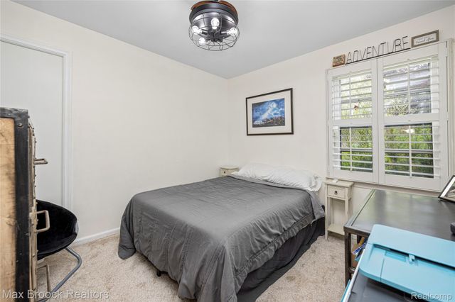 6485 Thurber Road, Bloomfield Hills, MI 48301