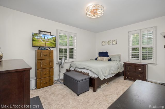 6485 Thurber Road, Bloomfield Hills, MI 48301