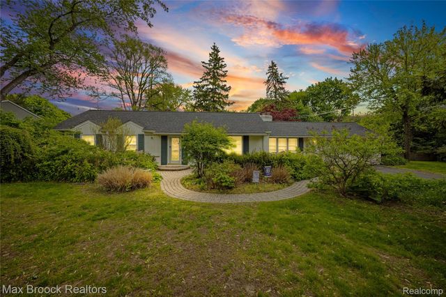 6485 Thurber Road, Bloomfield Hills, MI 48301