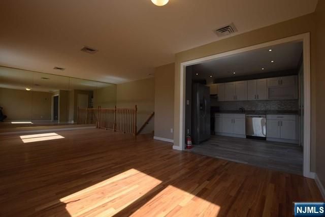 16-19 11th Street, Fair Lawn, NJ 07410