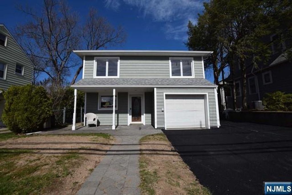 16-19 11th Street, Fair Lawn, NJ 07410