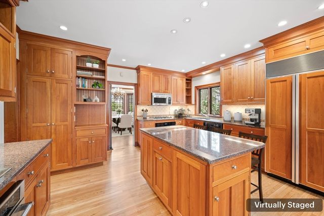81 Brackett Rd, Newton, MA 02458