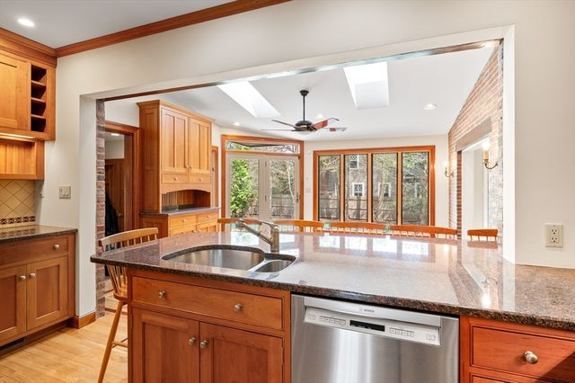 81 Brackett Rd, Newton, MA 02458