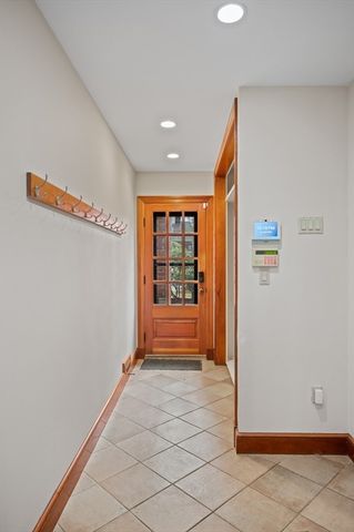 81 Brackett Rd, Newton, MA 02458
