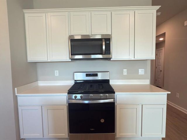 2924 Firefly Drive, Yukon, OK 73099