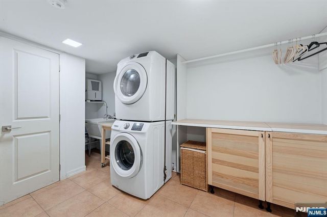 647-649 Devon Street, Kearny, NJ 07032