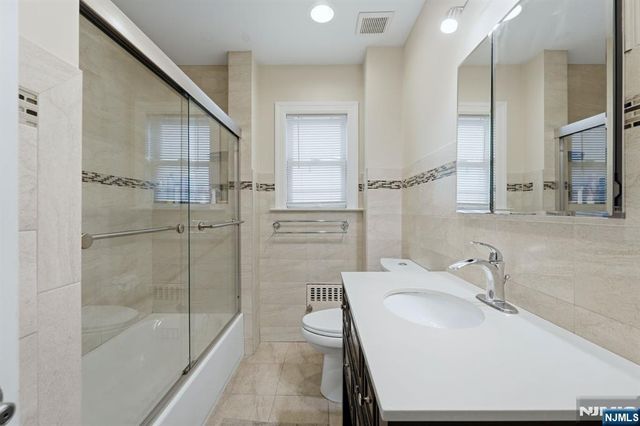 647-649 Devon Street, Kearny, NJ 07032