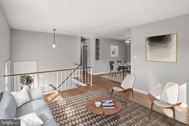 1219 REDCLIFFE, Catonsville, MD 21228