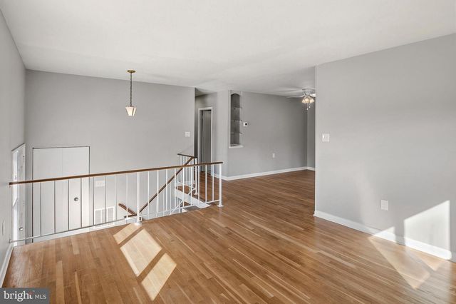 1219 REDCLIFFE, Catonsville, MD 21228