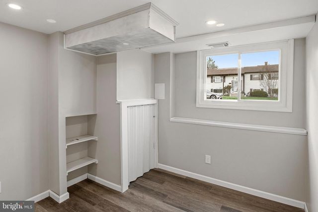 1219 REDCLIFFE, Catonsville, MD 21228