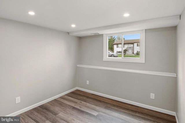 1219 REDCLIFFE, Catonsville, MD 21228