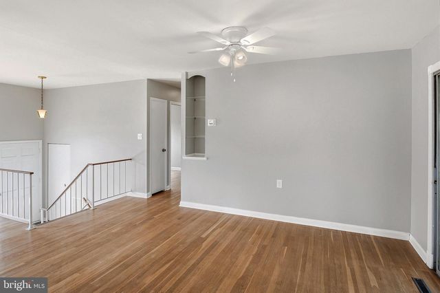 1219 REDCLIFFE, Catonsville, MD 21228