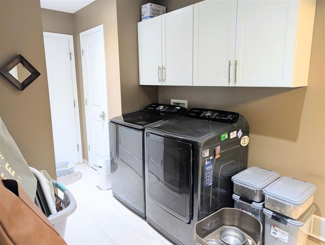 5322 Lynhill Street, Portage, MI 49024