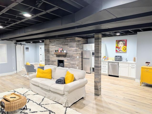 5322 Lynhill Street, Portage, MI 49024