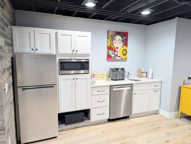 5322 Lynhill Street, Portage, MI 49024