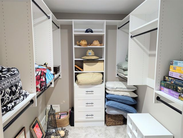 5322 Lynhill Street, Portage, MI 49024