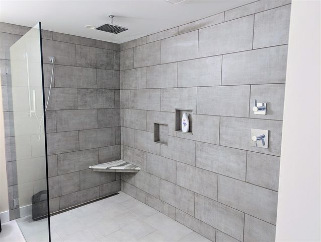 5322 Lynhill Street, Portage, MI 49024