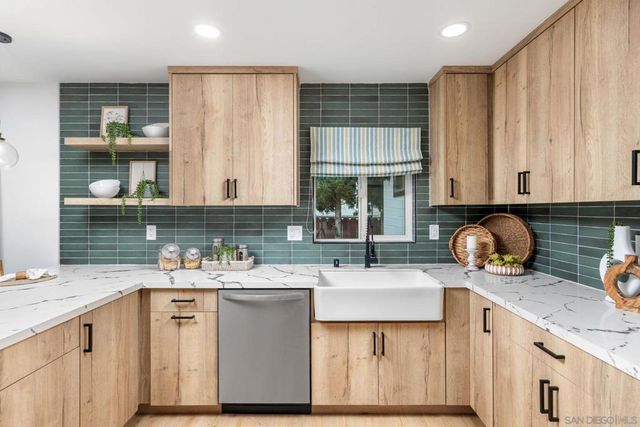 1626 Pacific Beach, San Diego, CA 92109