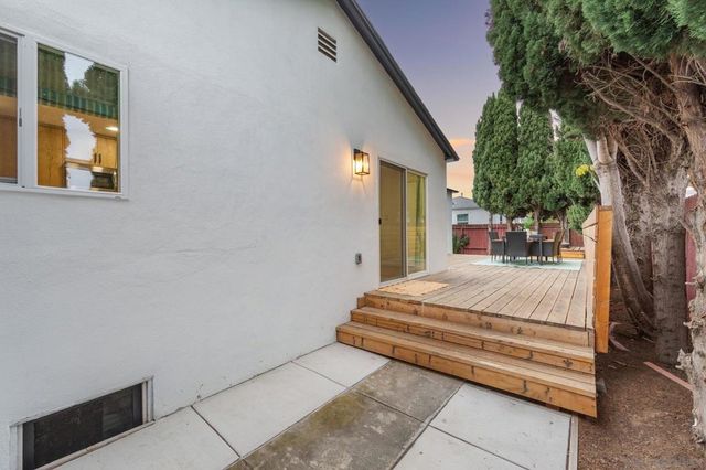 1626 Pacific Beach, San Diego, CA 92109