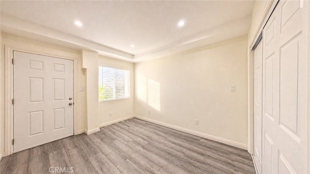 Image 36 of property listing at 6851 Foothill, Tujunga, CA 91042