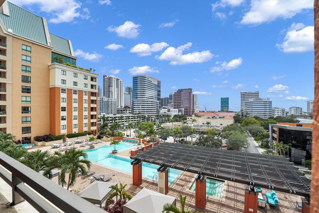110 N FEDERAL Highway 815, Fort Lauderdale, FL 33301