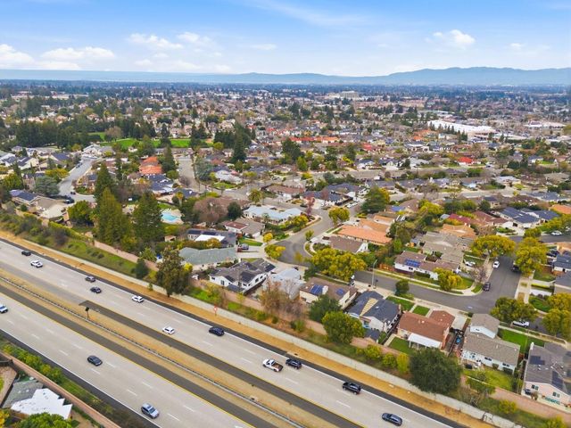 1071 Colony Hills Lane, Cupertino, CA 95014