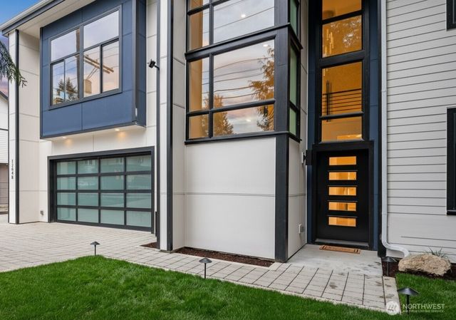 12648 NE 80th Street, Kirkland, WA 98033