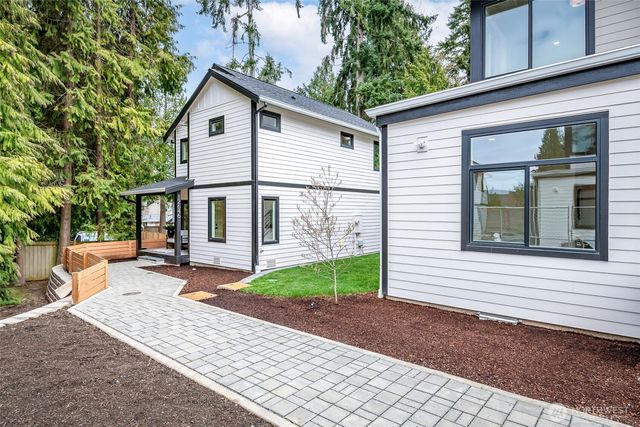 12648 NE 80th Street, Kirkland, WA 98033